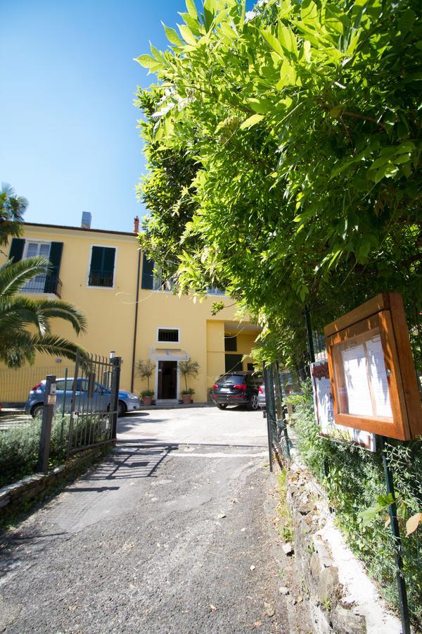 Filoverde Hotel Chiavari Exterior photo